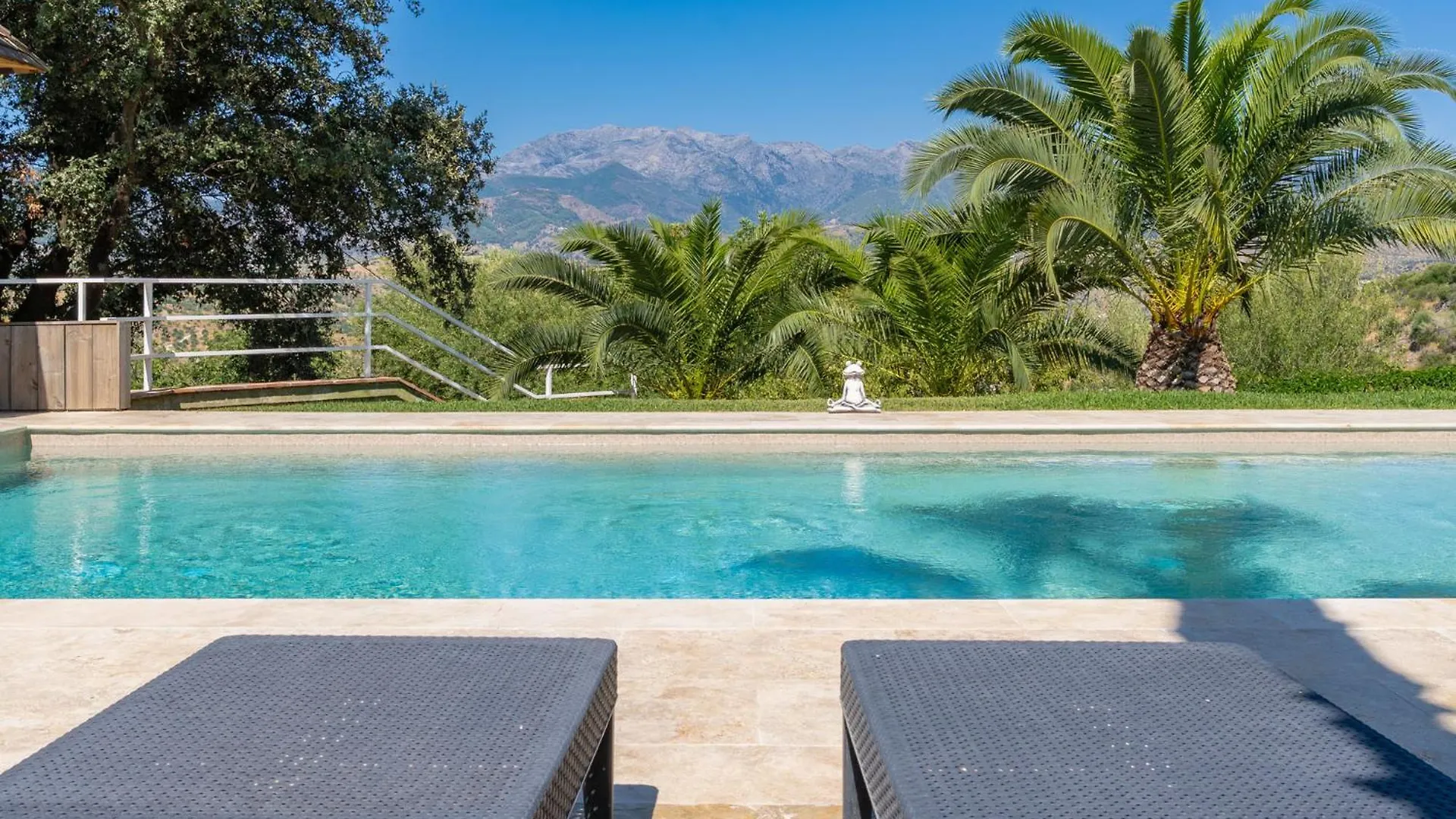 Finca Del Silencio Tolox